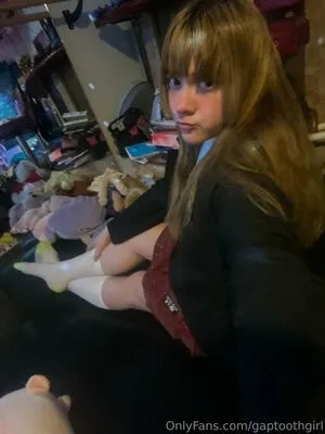 Gaptoothgirl OnlyFans Leaked Free Thumbnail Picture - #cYTWz5lPk3