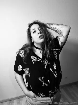 Gatanyxlive OnlyFans Leaked Free Thumbnail Picture - #k3to77Gtw4