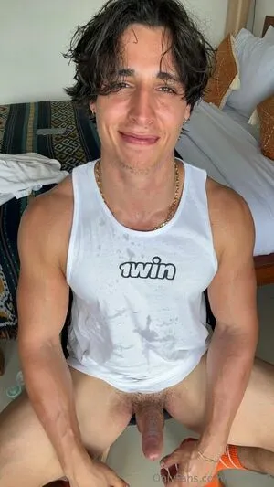Gattouz0 OnlyFans Leaked Free Thumbnail Picture - #6JrSrOsp1x