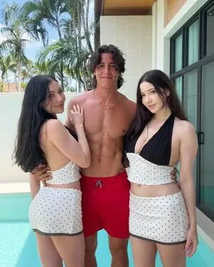 Gattouz0 OnlyFans Leaked Free Thumbnail Picture - #QJt9Uo7K8L