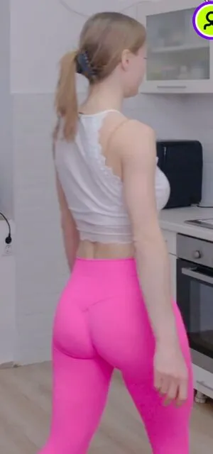 Gavrilka OnlyFans Leaked Free Thumbnail Picture - #SqGSlrt0P2