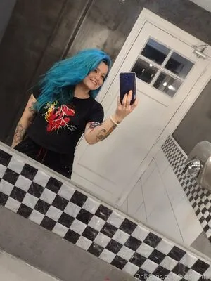 Geekgirl420 OnlyFans Leaked Free Thumbnail Picture - #4I6IgZoBun