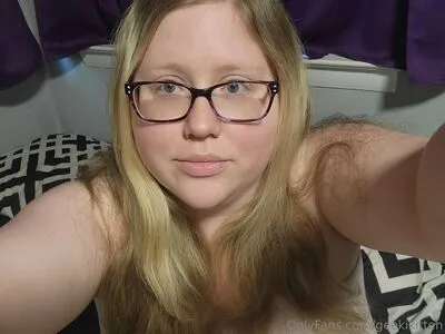 Geekikitten OnlyFans Leaked Free Thumbnail Picture - #vSbXi02M2J
