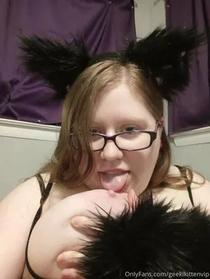 Geekikittenvip OnlyFans Leaked Free Thumbnail Picture - #587HGnpGfv