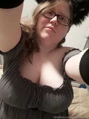 Geekikittenvip OnlyFans Leaked Free Thumbnail Picture - #b3l3VF7xFR