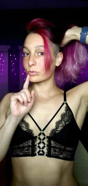 Geekremixalot OnlyFans Leaked Free Thumbnail Picture - #1OFFRKd0XU