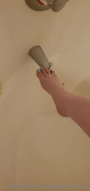 Gelbunny OnlyFans Leaked Free Thumbnail Picture - #bidnHMMurH