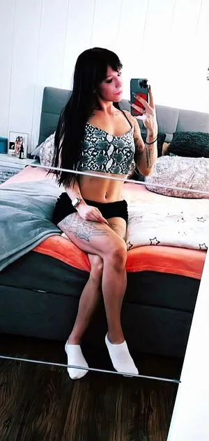 Gelliii93 OnlyFans Leaked Free Thumbnail Picture - #4LbjNpvnyW