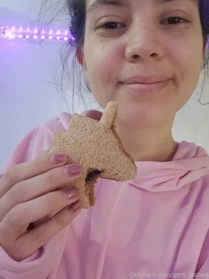Gem Stoned OnlyFans Leaked Free Thumbnail Picture - #Br1gRtFmZW