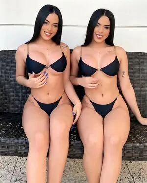 Gemelasabello OnlyFans Leaked Free Thumbnail Picture - #kuyYv7vjNb