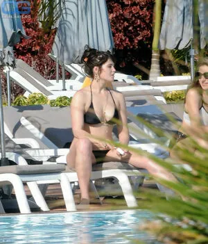 Gemma Arterton OnlyFans Leaked Free Thumbnail Picture - #CFSducHYC9