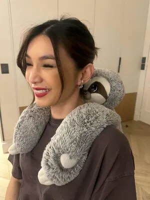 Gemma Chan OnlyFans Leaked Free Thumbnail Picture - #eksoE1mCld