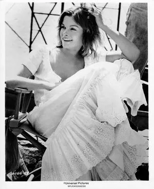 Genevieve Bujold OnlyFans Leaked Free Thumbnail Picture - #LPUj7TGERX