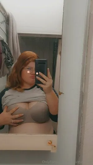 Genevieve Ellis OnlyFans Leaked Free Thumbnail Picture - #vlXoCRigIx