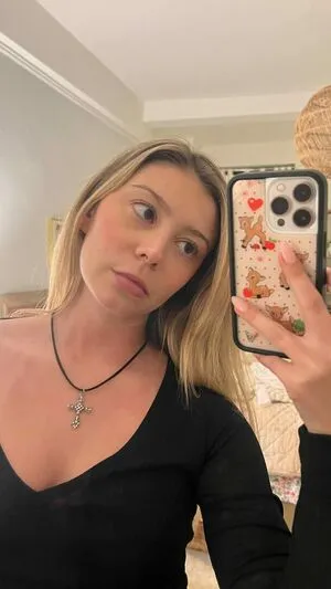 Genevieve Hannelius OnlyFans Leaked Free Thumbnail Picture - #abfb5dHJK2