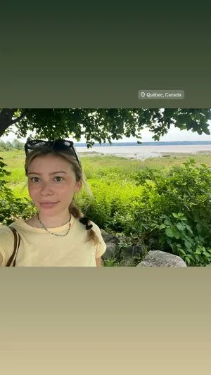 Genevieve Hannelius OnlyFans Leaked Free Thumbnail Picture - #lCQJLjFLcX