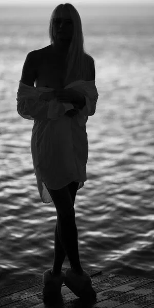 Genevieve Morton OnlyFans Leaked Free Thumbnail Picture - #M1HyOniGU8