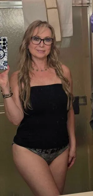 Genevieve1971 OnlyFans Leaked Free Thumbnail Picture - #SxY0GQZQQ5