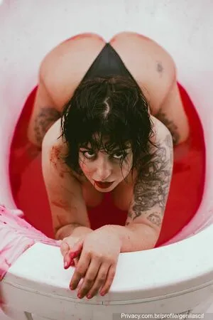 Geni Lascif OnlyFans Leaked Free Thumbnail Picture - #C20boOxLkh