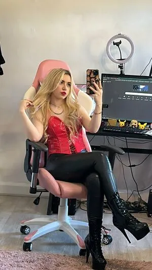 Georgina Jgr Cheekygigi OnlyFans Leaked Free Thumbnail Picture - #izuyS2M6Aq