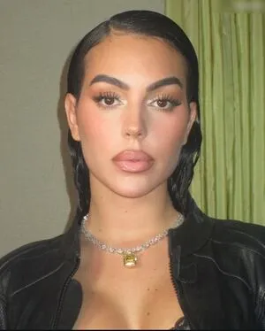 Georgina Rodriguez Hernndez OnlyFans Leaked Free Thumbnail Picture - #0CoKWVOQCd