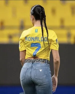 Georgina Rodriguez Hernndez OnlyFans Leaked Free Thumbnail Picture - #4ugu7LQpAd