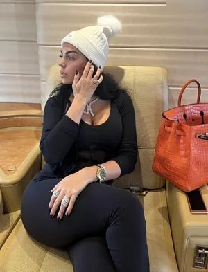 Georgina Rodriguez Hernndez OnlyFans Leaked Free Thumbnail Picture - #A4OS6W6gOn