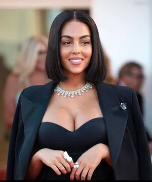 Georgina Rodriguez Hernndez OnlyFans Leaked Free Thumbnail Picture - #F5D0C8Q91M