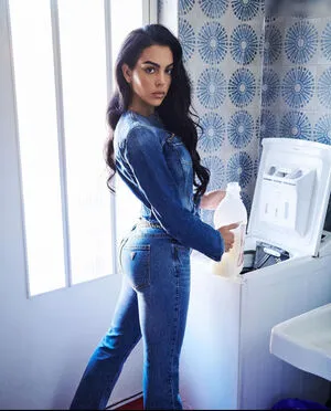 Georgina Rodriguez Hernndez OnlyFans Leaked Free Thumbnail Picture - #GxW9HC7DBu