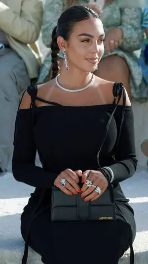 Georgina Rodriguez Hernndez OnlyFans Leaked Free Thumbnail Picture - #T21R7BpVGV