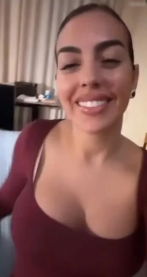 Georgina Rodriguez Hernndez OnlyFans Leaked Free Thumbnail Picture - #de2BezieWY