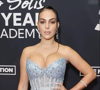 Georgina Rodriguez Hernndez OnlyFans Leaked Free Thumbnail Picture - #fnnEATH2ue