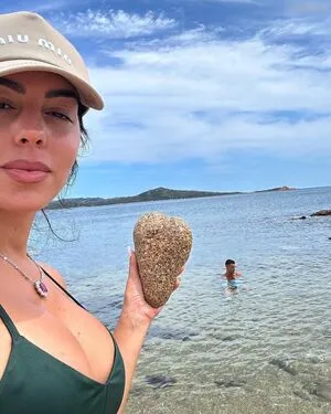 Georgina Rodriguez Hernndez OnlyFans Leaked Free Thumbnail Picture - #qzrEz91UWS