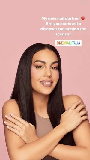 Georgina Rodriguez Hernndez OnlyFans Leaked Free Thumbnail Picture - #sj9KZzvDwe