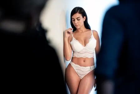 Georgina Rodriguez OnlyFans Leaked Free Thumbnail Picture - #XOwEN3ZQ7C