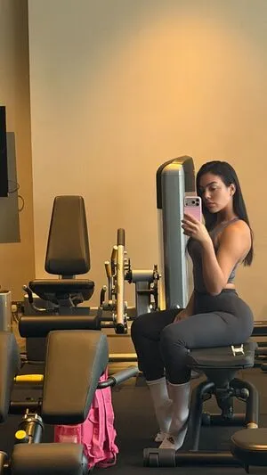 Georgina Rodriguez OnlyFans Leaked Free Thumbnail Picture - #zF5PocadXX