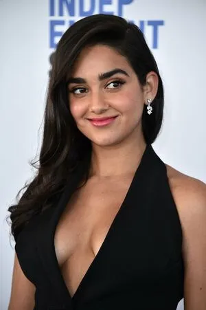 Geraldine Viswanathan OnlyFans Leaked Free Thumbnail Picture - #Q3hIREtiEf