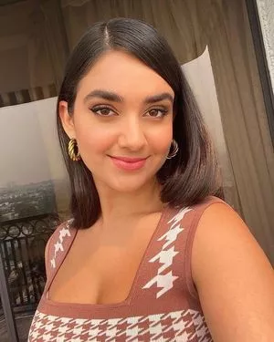 Geraldine Viswanathan OnlyFans Leaked Free Thumbnail Picture - #js04NLwTep