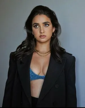 Geraldine Viswanathan OnlyFans Leaked Free Thumbnail Picture - #mGrKbaS5d8