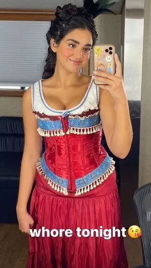 Geraldine Viswanathan OnlyFans Leaked Free Thumbnail Picture - #s0qt83ITRu