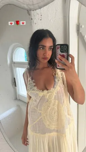 Geraldine Viswanathan OnlyFans Leaked Free Thumbnail Picture - #y8wmzrrOMN