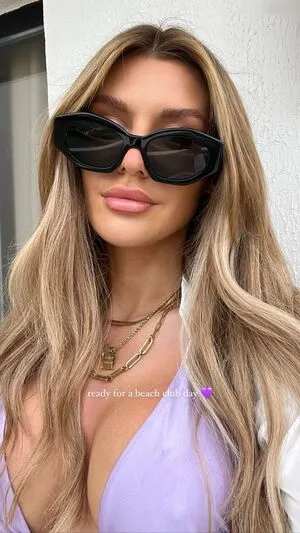 Gerda Lewis OnlyFans Leaked Free Thumbnail Picture - #TFTWte35En
