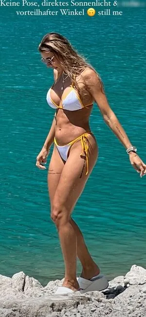 Gerda Lewis OnlyFans Leaked Free Thumbnail Picture - #glBK7rcOQN