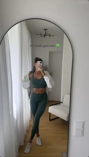 Gerda Lewis OnlyFans Leaked Free Thumbnail Picture - #hP4LvrGiOW