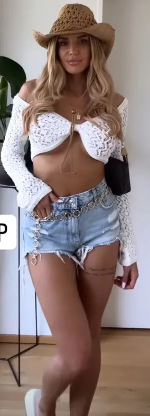 Gerda Lewis OnlyFans Leaked Free Thumbnail Picture - #iiDVKbxpm1