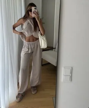 Gerda Lewis OnlyFans Leaked Free Thumbnail Picture - #t3GUdpqi6a