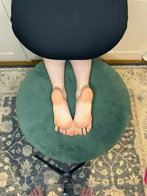 German Nurse Feet OnlyFans Leaked Free Thumbnail Picture - #SjaLkwRkxr