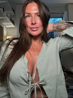 Getfitlikekori OnlyFans Leaked Free Thumbnail Picture - #8Uwesms8vp