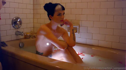 Gethleys Glour OnlyFans Leaked Free Thumbnail Picture - #dvIjwoPzH0