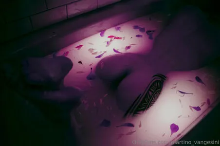 Gethleys Glour OnlyFans Leaked Free Thumbnail Picture - #wpWeX0Dey2